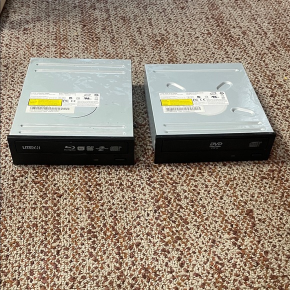 Xbox 360 Console - Picture 10 of 10